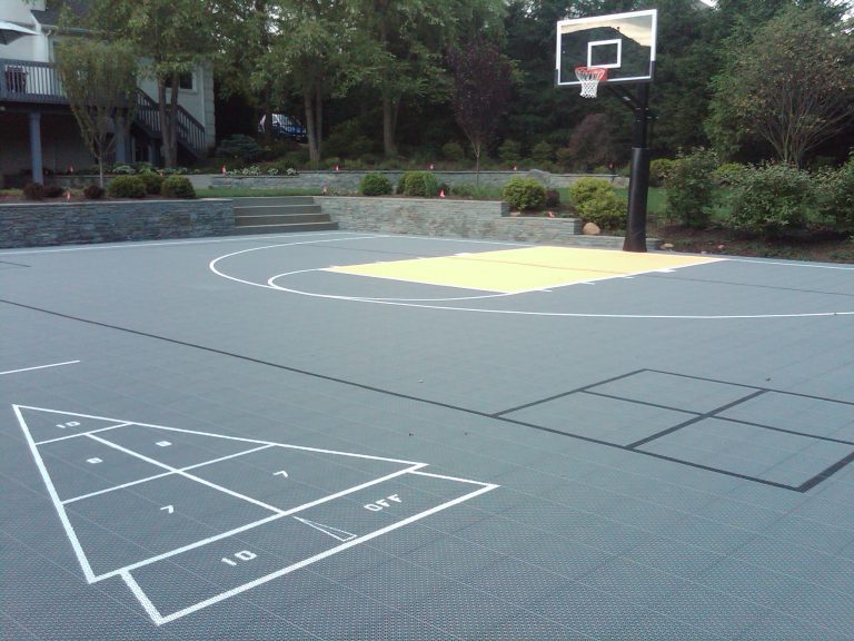 multiuse_court_tile_system