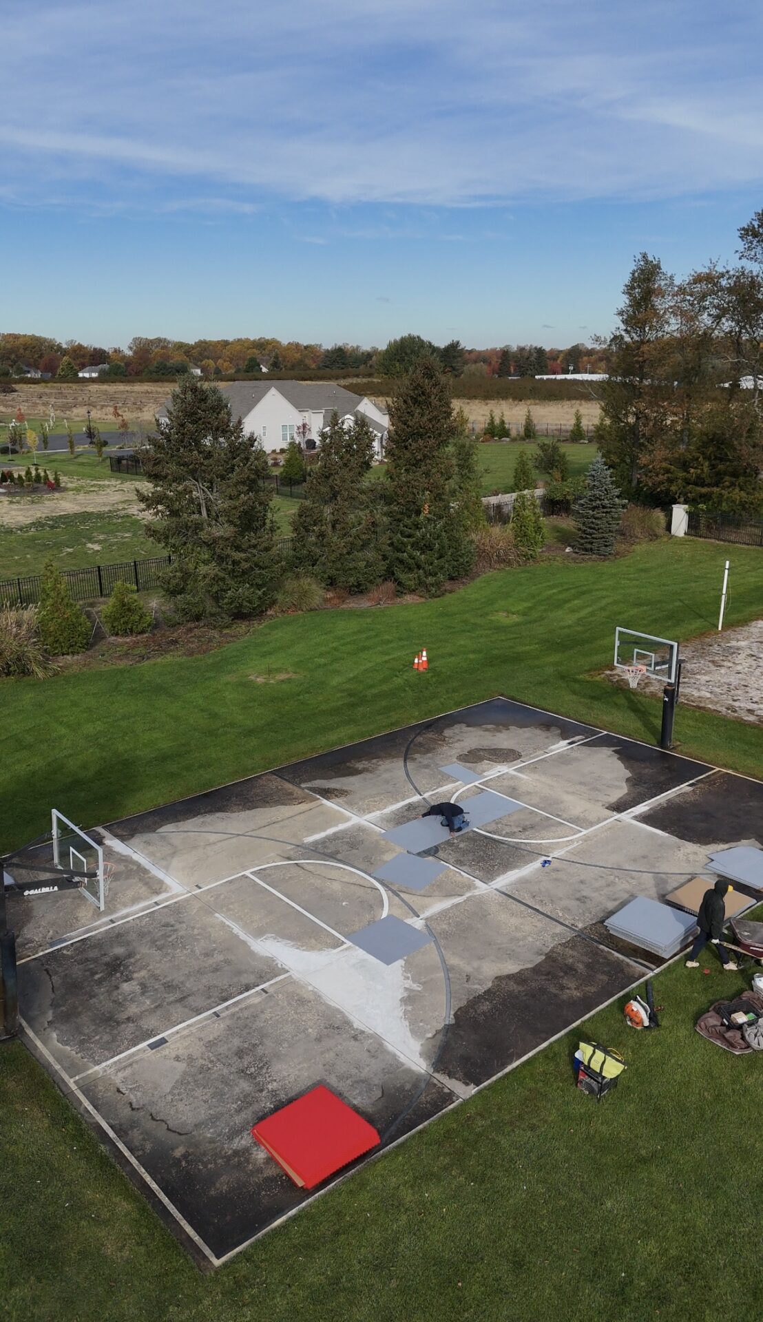 Basketball Court Sport Tile Resurface - support tile placement
